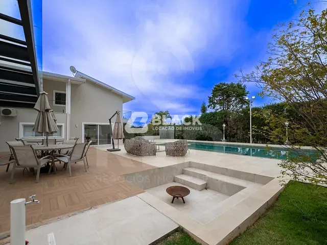 Casa com 3000m² 5 quartos e 7 banheiros, à venda ou para alugar, no bairro City Castello em Itu