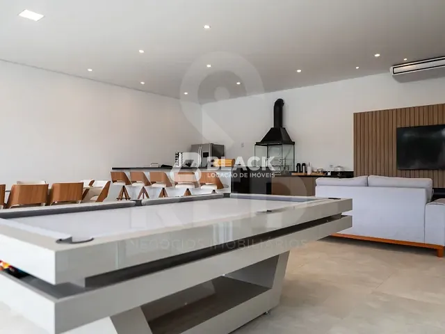 Casa com 3000m² 5 quartos e 7 banheiros, à venda ou para alugar, no bairro City Castello em Itu