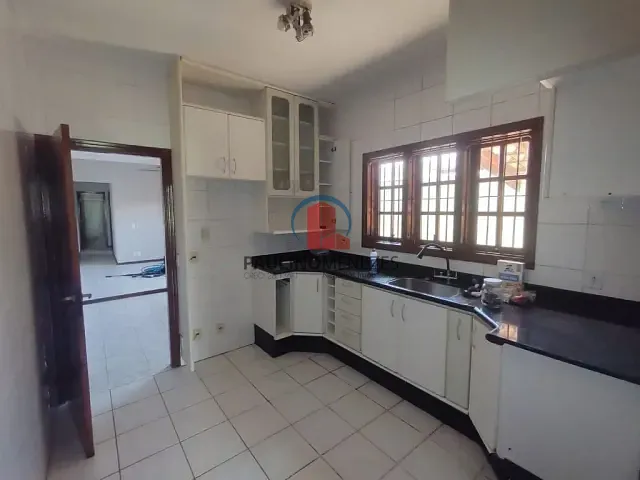 Casa com 210m² 2 quartos e 1 banheiro, à venda, no bairro Parque Novo Mundo em Americana