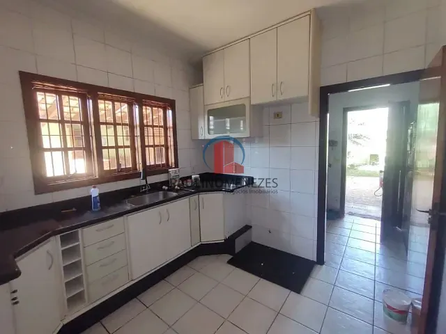 Casa com 210m² 2 quartos e 1 banheiro, à venda, no bairro Parque Novo Mundo em Americana