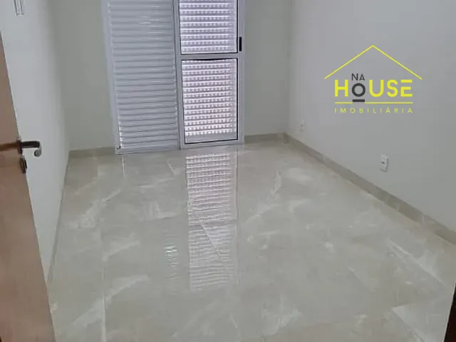 Sobrado com 227m² 3 quartos e 3 banheiros, à venda, no bairro Jardim Marim em Votuporanga