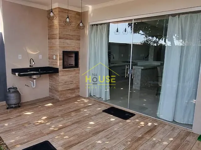 Sobrado com 227m² 3 quartos e 3 banheiros, à venda, no bairro Jardim Marim em Votuporanga