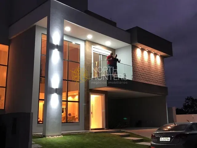 Casa com 423m² 5 quartos e 6 banheiros, à venda, no bairro Cachoeira do Bom Jesus em Florianópolis