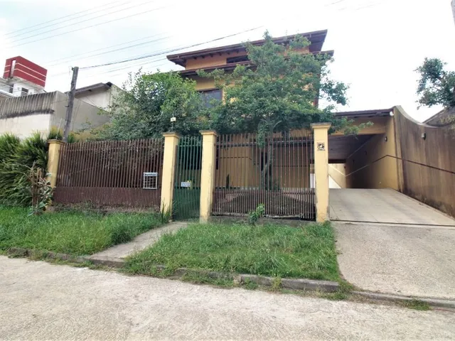 Casa com 429m² 4 quartos e 3 banheiros, à venda, no bairro Pilarzinho em Almirante Tamandaré