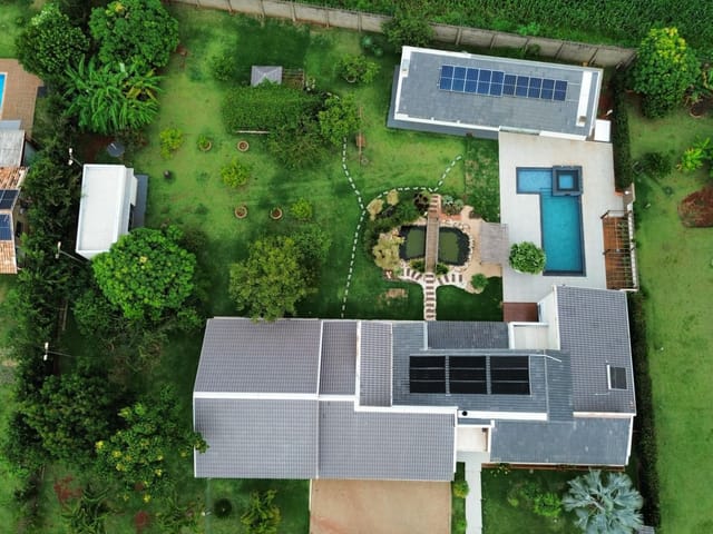 Casa com 2526m² 4 quartos e 2 banheiros, à venda, no bairro Recanto Santa Andréa em Cambé
