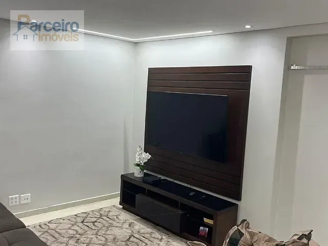 Casa com 300m² 3 quartos e 4 banheiros, à venda, no bairro Jardim Nove de Julho em São Paulo