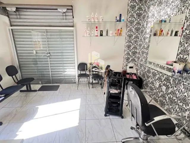 Casa 3 quartos e 1 banheiro, à venda, no bairro Nacional em Contagem