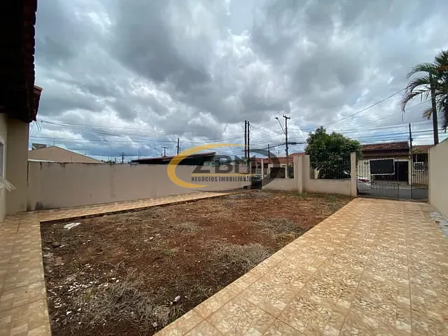 Casa com 250m² 3 quartos e 1 banheiro, à venda, no bairro Residencial Veneza em Londrina