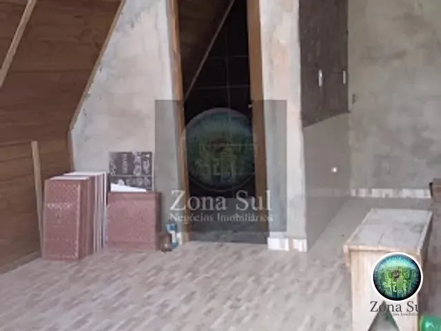 Casa com 500m² 1 quarto e 1 banheiro, à venda, no bairro Ana Maria em Sorocaba
