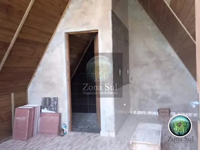 Casa com 500m² 1 quarto e 1 banheiro, à venda, no bairro Ana Maria em Sorocaba