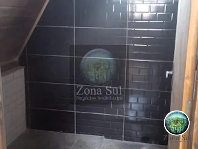 Casa com 500m² 1 quarto e 1 banheiro, à venda, no bairro Ana Maria em Sorocaba