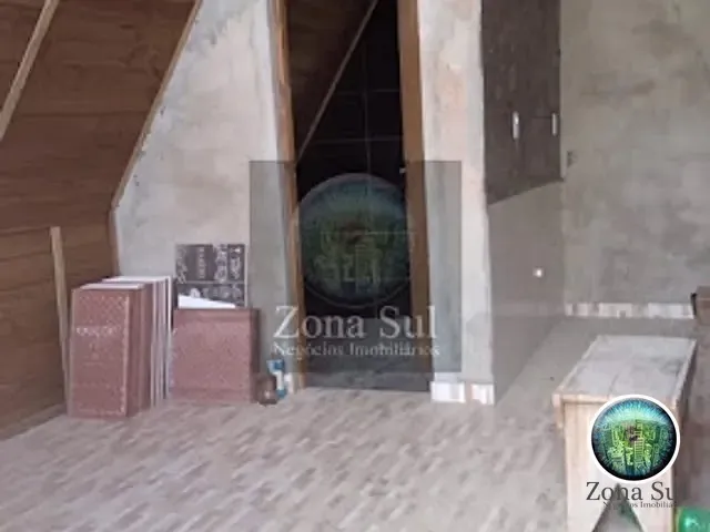 Casa com 500m² 1 quarto e 1 banheiro, à venda, no bairro Ana Maria em Sorocaba