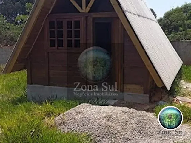 Casa com 500m² 1 quarto e 1 banheiro, à venda, no bairro Ana Maria em Sorocaba