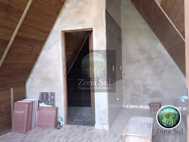 Casa com 500m² 1 quarto e 1 banheiro, à venda, no bairro Ana Maria em Sorocaba