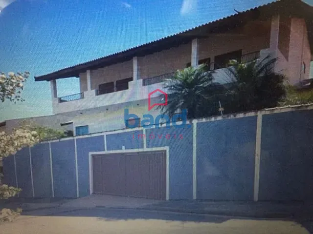 Casa com 450m² 5 quartos e 5 banheiros, à venda, no bairro Bambu em Porto Feliz