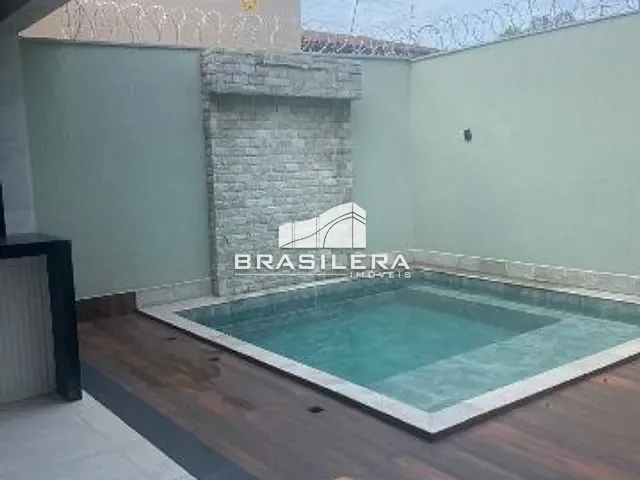 Casa 3 quartos e 5 banheiros, à venda, no bairro Cidade Satélite São Luiz em Aparecida de Goiânia
