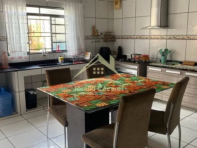 Casa 3 quartos e 3 banheiros, à venda, no bairro Jardim dos Estados em Várzea Grande