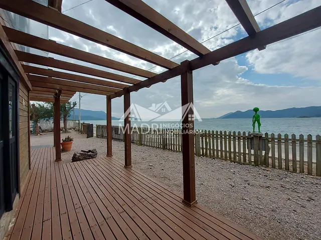 Casa 4 quartos e 1 banheiro, à venda, no bairro Praia do Sonho em Palhoça