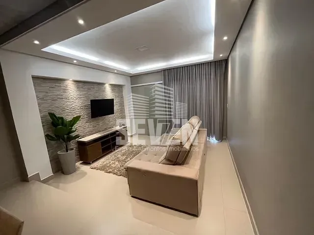 Casa com 243m² 2 quartos e 4 banheiros, à venda, no bairro Residencial Nova Flórida em Bauru