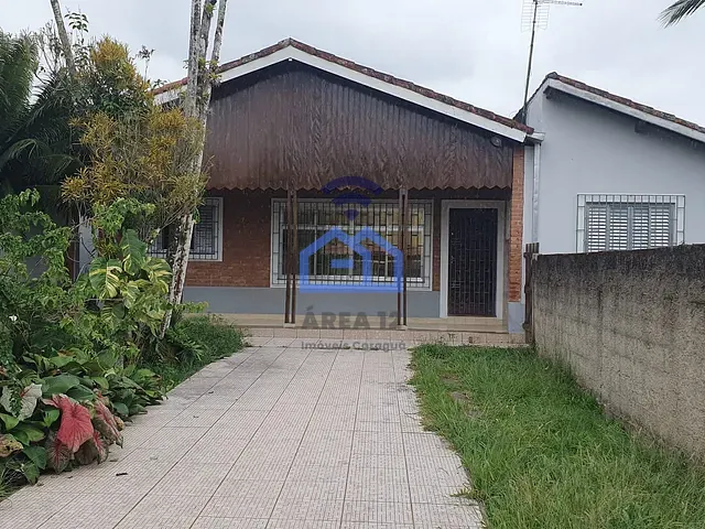 Casa com 717m² 7 quartos e 3 banheiros, à venda, no bairro MARTIM DE SÁ em Caraguatatuba