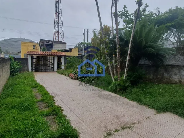 Casa com 717m² 7 quartos e 3 banheiros, à venda, no bairro MARTIM DE SÁ em Caraguatatuba