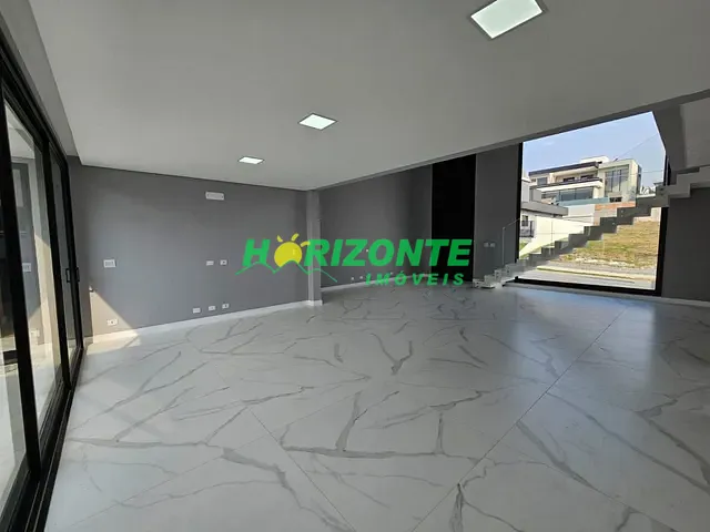 Casa com 600m² 3 quartos e 5 banheiros, à venda, no bairro Condomínio Residencial Colinas do Paratehy em São José dos Campos