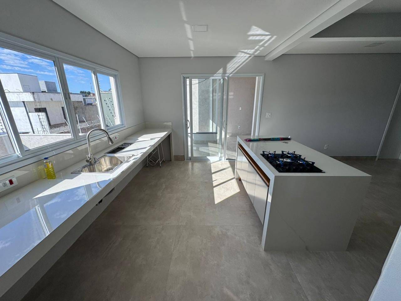 Casa, 3 quartos, 208 m² - Foto 9