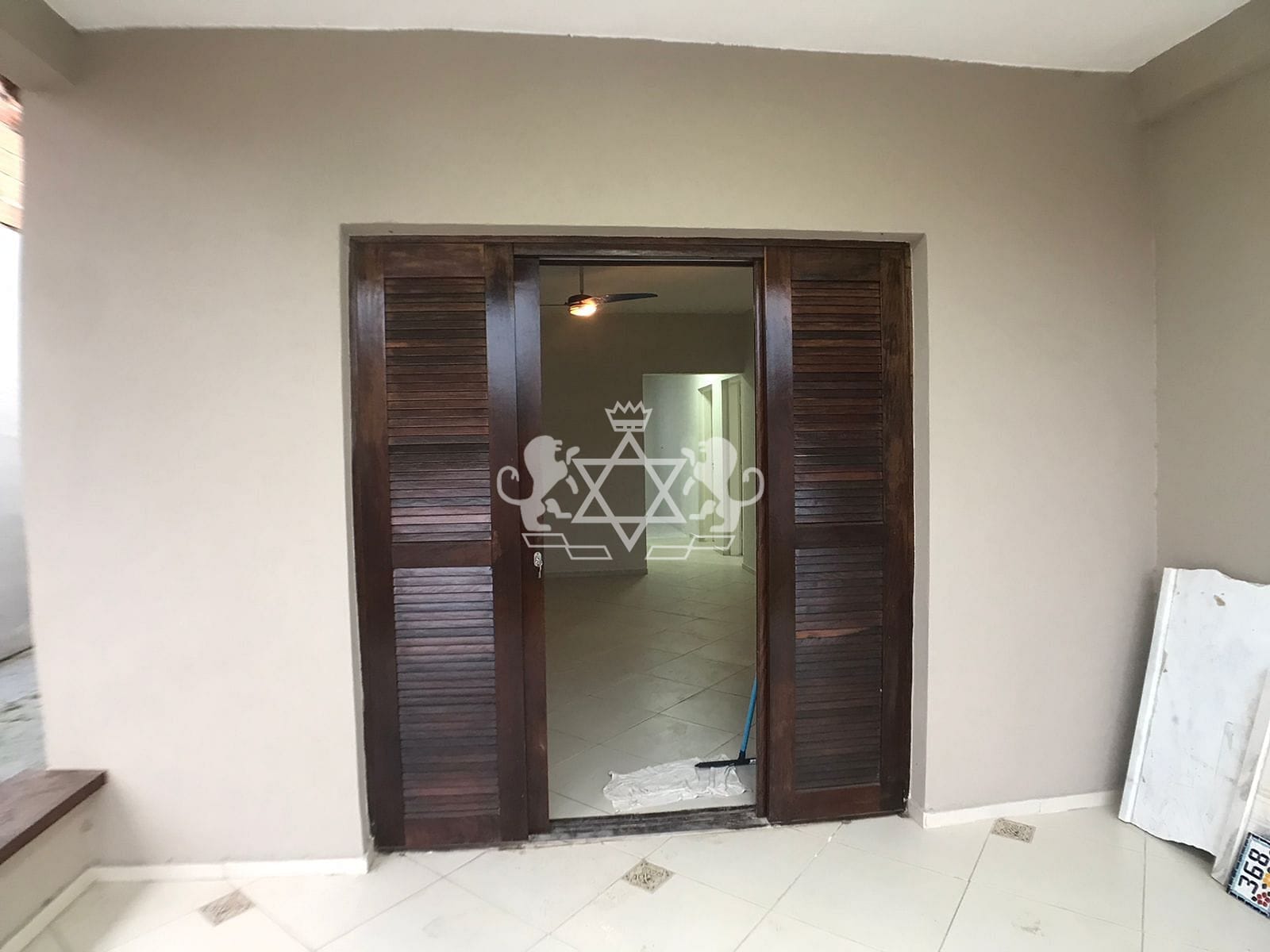 Casa à venda com 3 quartos, 101m² - Foto 3