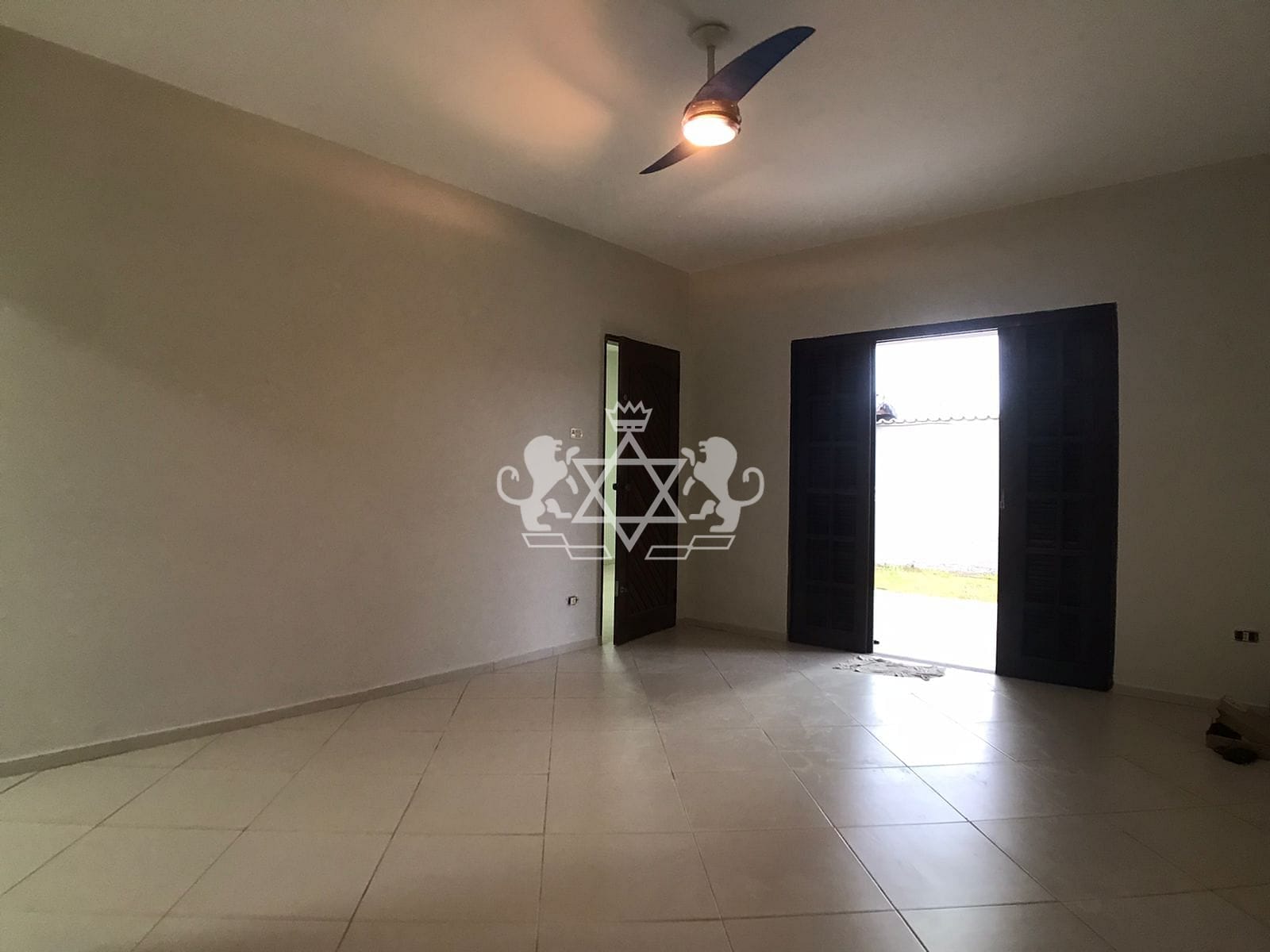 Casa à venda com 3 quartos, 101m² - Foto 6