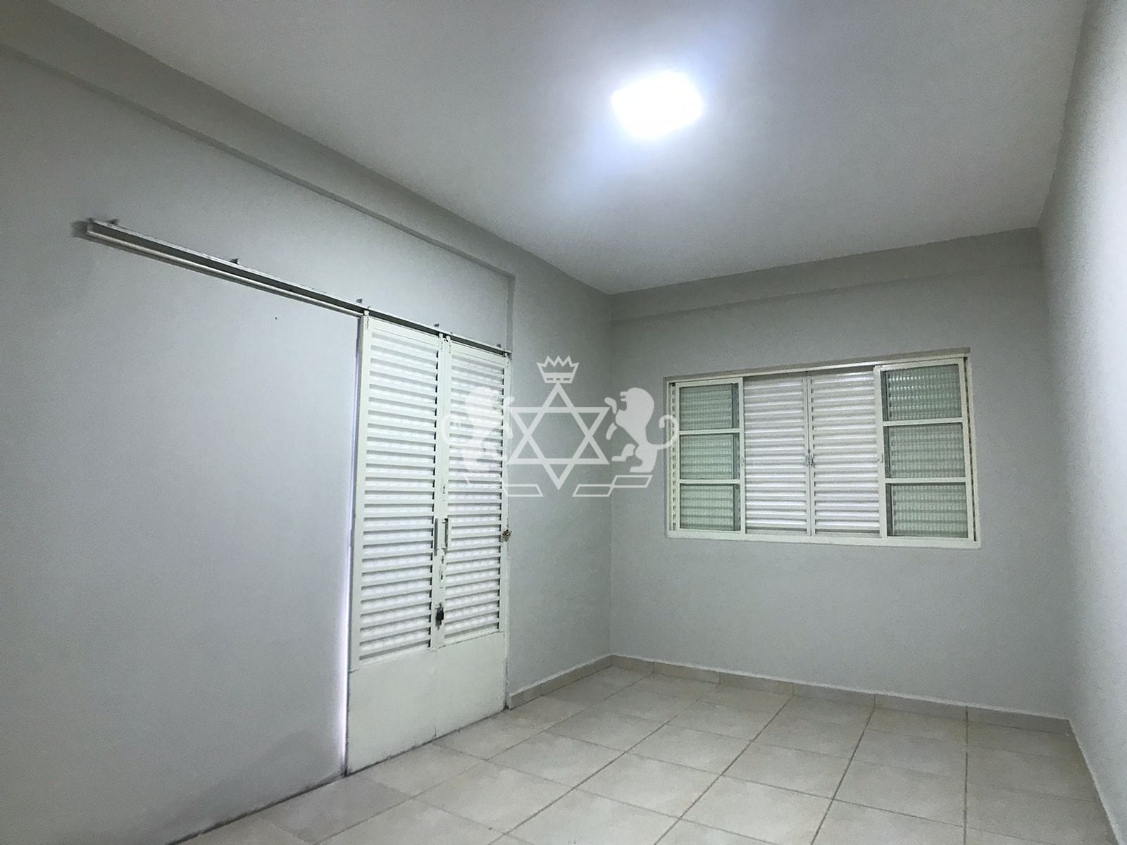 Casa à venda com 3 quartos, 101m² - Foto 10
