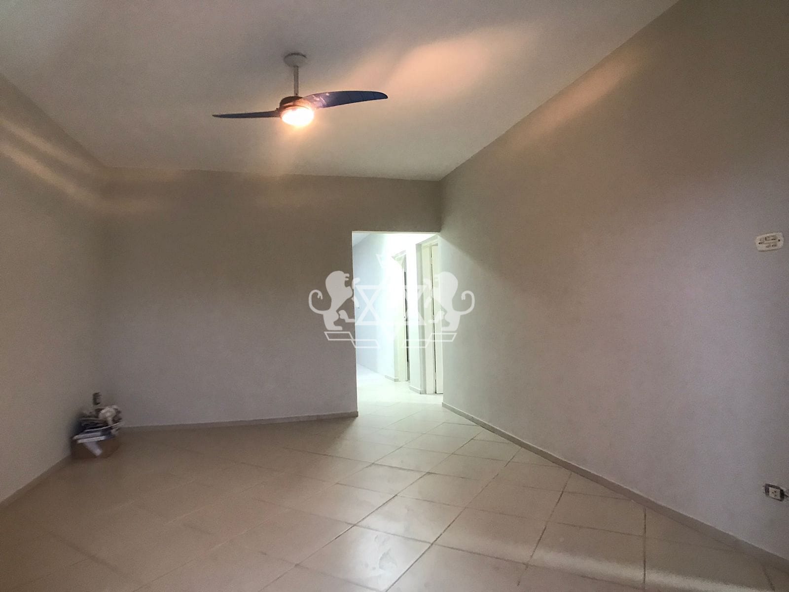 Casa à venda com 3 quartos, 101m² - Foto 4