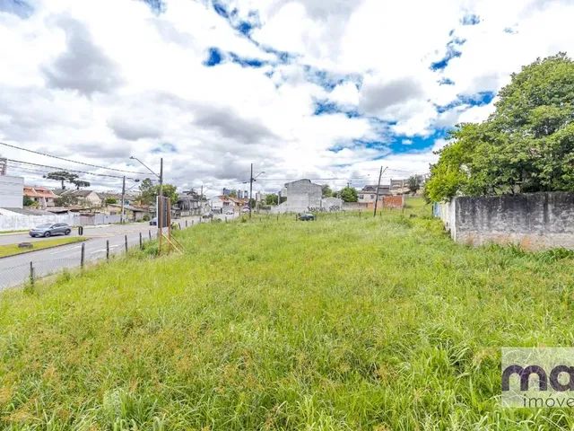 Casa à venda, no bairro Tarumã em Curitiba