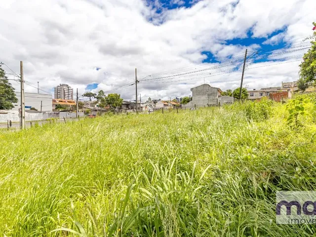 Casa à venda, no bairro Tarumã em Curitiba