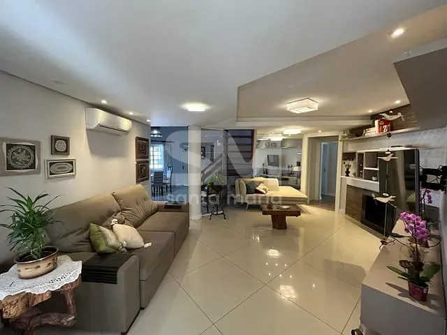 Casa com 450m² 3 quartos e 2 banheiros, à venda, no bairro Centro em Chapecó
