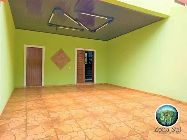 Casa com 300m² 3 quartos e 6 banheiros, à venda, no bairro Jardim Bandeirantes em Sorocaba