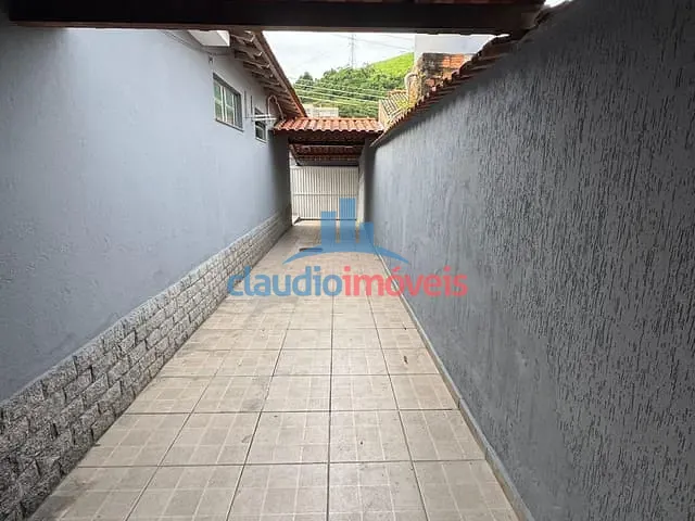Casa 3 quartos e 3 banheiros, à venda, no bairro Vila Ursulino em Barra Mansa
