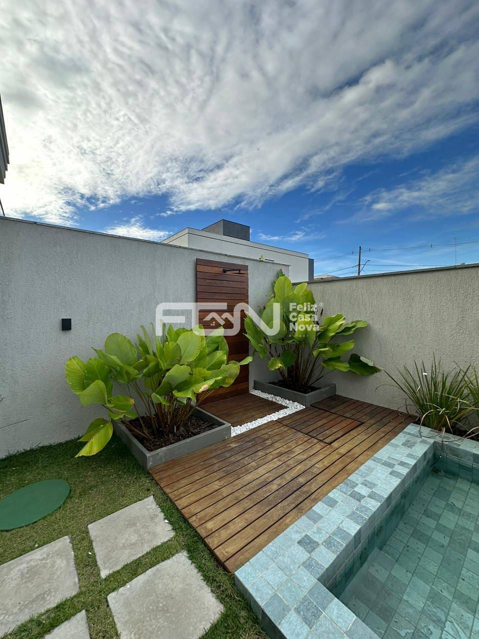 Casa, 5 quartos, 230 m² - Foto 3