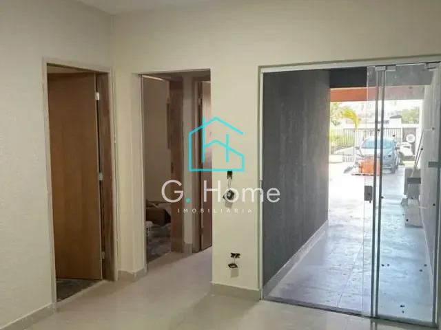 Casa com 180m² 2 quartos e 3 banheiros, à venda, no bairro Columbia em Londrina