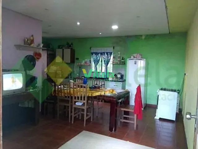 Casa à venda, no bairro Canaã em Itaquaquecetuba