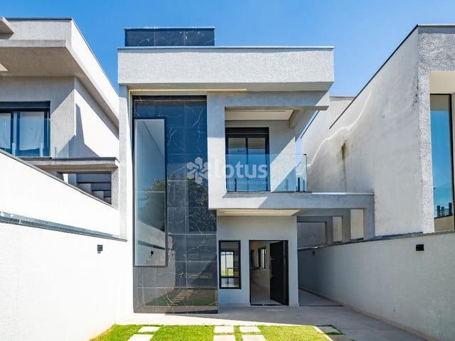 Casa 3 quartos e 3 banheiros, à venda, no bairro Villas do Jaguari em Santana de Parnaíba