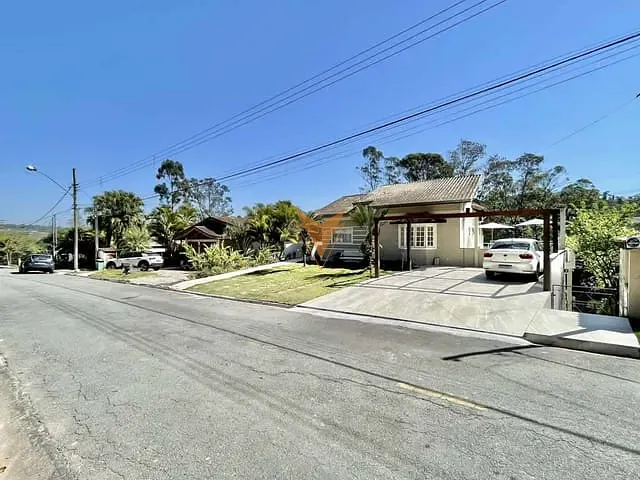 Casa com 1016m² 5 quartos e 5 banheiros, à venda, no bairro Nova Higienópolis em Jandira