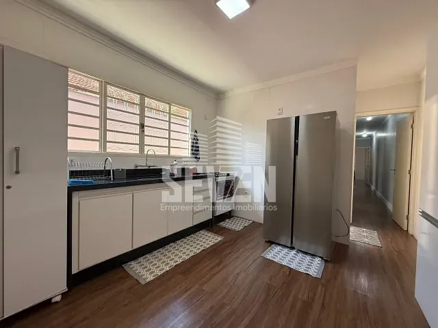Casa com 175m² 3 quartos e 3 banheiros, à venda, no bairro Madureira em Bauru
