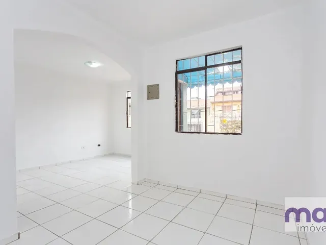 Casa com 109m² 3 quartos e 1 banheiro, à venda, no bairro Portão em Curitiba