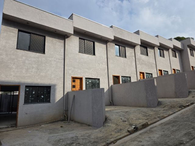 Casa com 82m² 2 quartos e 2 banheiros, à venda, no bairro Panorama (Polvilho) em Cajamar
