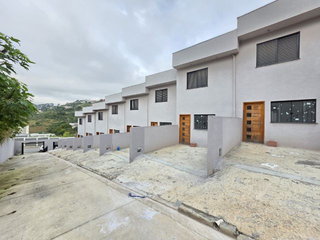 Casa com 82m² 2 quartos e 2 banheiros, à venda, no bairro Panorama (Polvilho) em Cajamar