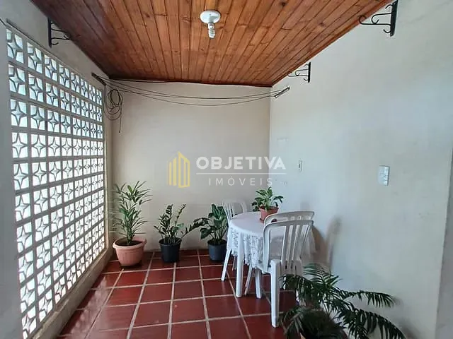 Casa com 365m² 2 quartos e 1 banheiro, à venda, no bairro Ideal em Novo Hamburgo