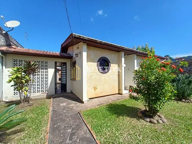 Casa com 365m² 2 quartos e 1 banheiro, à venda, no bairro Ideal em Novo Hamburgo