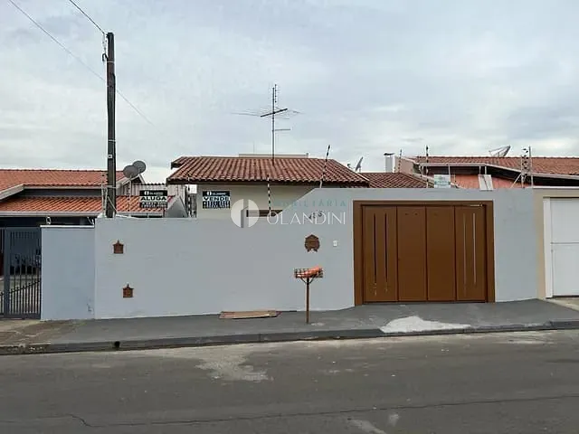 Casa com 200m² 2 quartos e 1 banheiro, à venda, no bairro Jardim Bela Vista II em Artur Nogueira