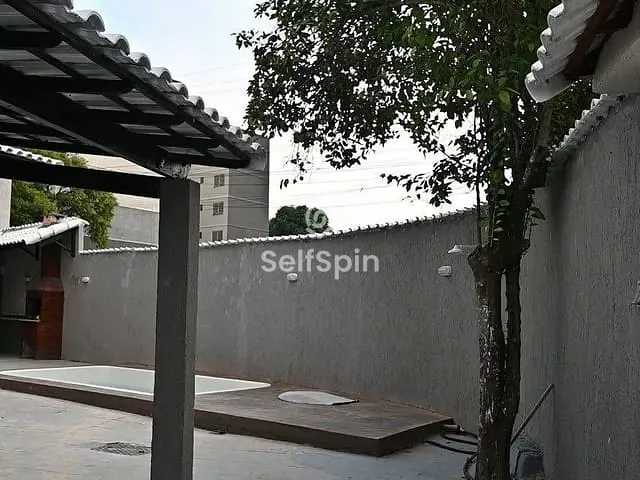 Casa com 220m² 3 quartos e 4 banheiros, para alugar, no bairro Jardim Imperial em Itaboraí