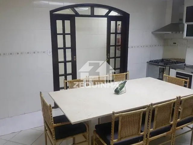 Casa com 75m² 2 quartos e 3 banheiros, à venda, no bairro Vila Quintino em Carapicuiba